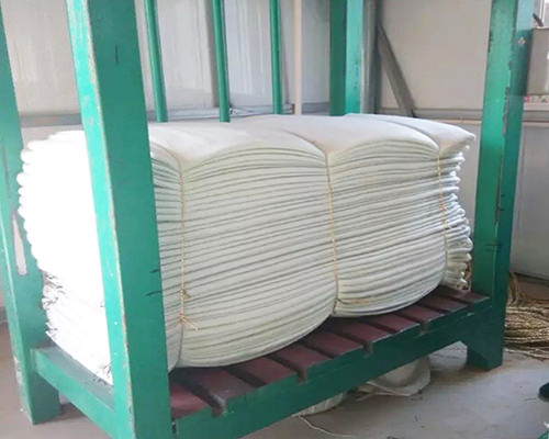 ���B�������r��