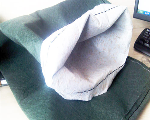 ���B�������S��