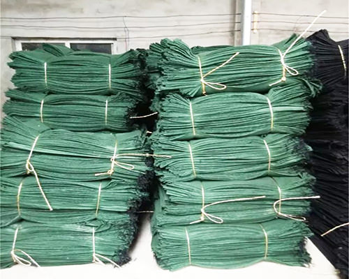 ���B�������S�҃r��